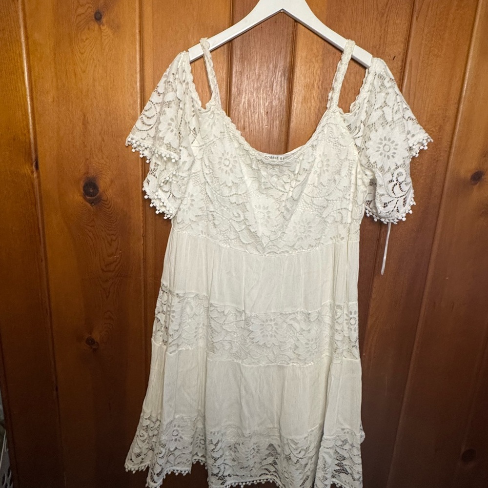 Robbie Bee Cream Lace Midi Dress